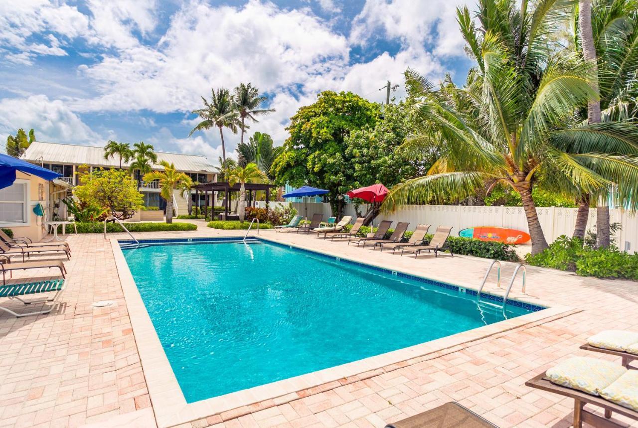 Beach Living At Island Pine Villas Blse جورج تاون المظهر الخارجي الصورة