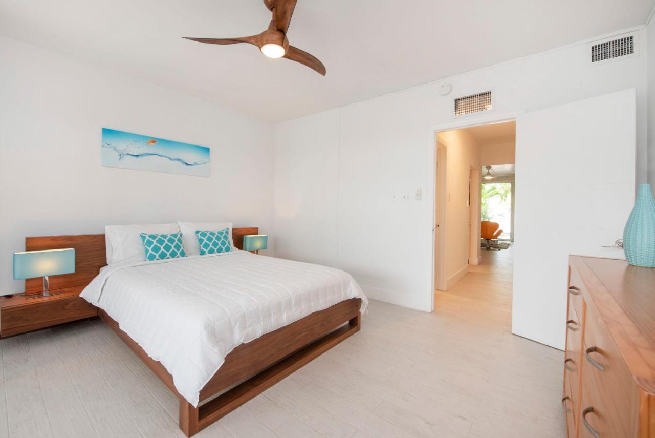 Beach Living At Island Pine Villas Blse جورج تاون المظهر الخارجي الصورة