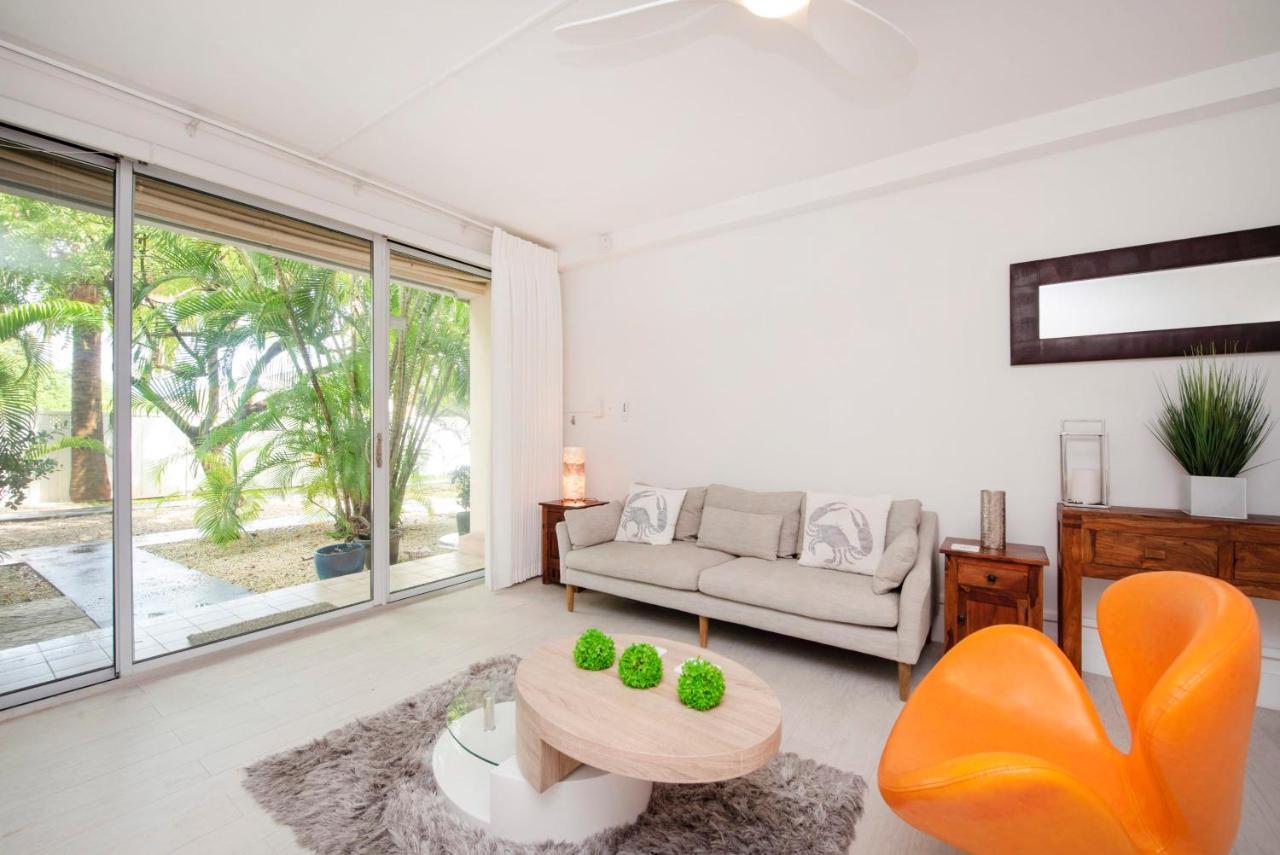 Beach Living At Island Pine Villas Blse جورج تاون المظهر الخارجي الصورة